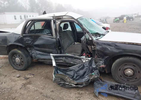 2010 Ford Crown Victoria Police/Police Interceptor из США, поврежденный, VIN 2FABP7BVXAX134299